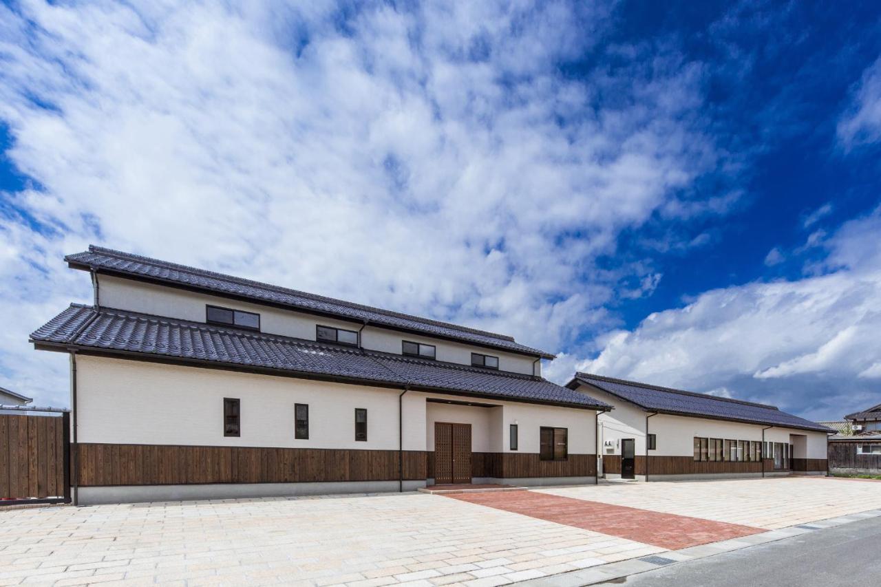 เรซิน โฮม ฮารี Hotel Takashima ภายนอก รูปภาพ